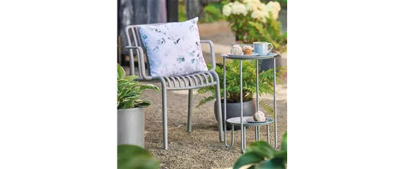 MODERNE ELEGANZ IM GARTEN!